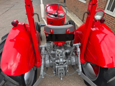 Massey Ferguson 130
