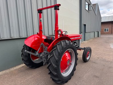 Massey Ferguson 130