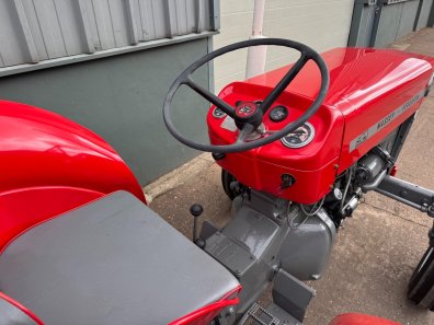 Massey Ferguson 130