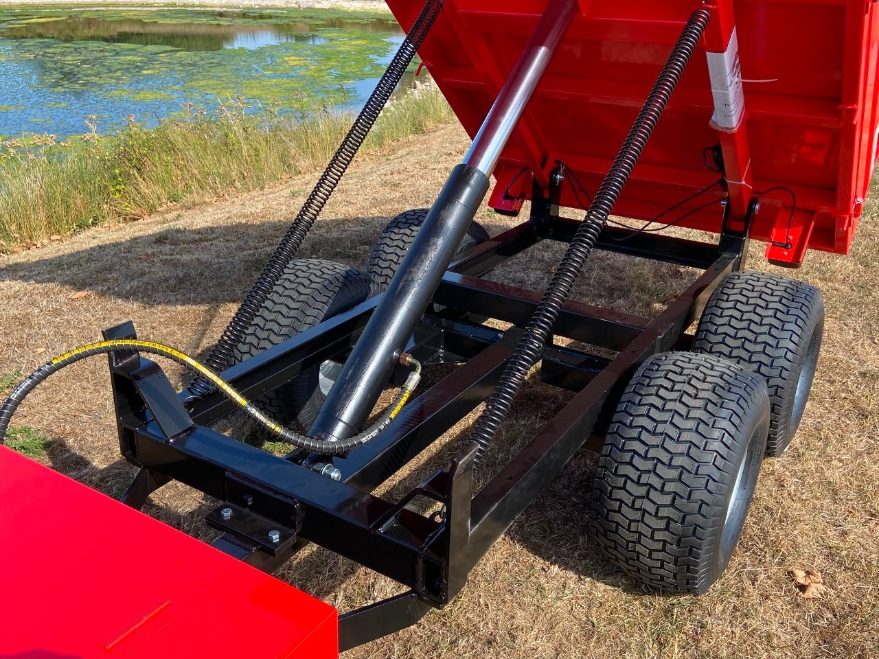 Winton 2 ton tipping trailer