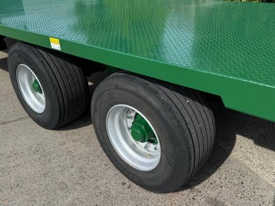 Bailey 14 ton flat trailer
