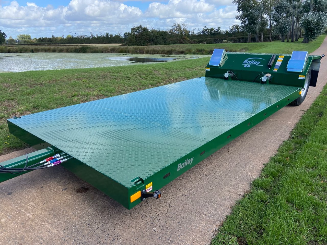 Bailey drop deck low loader