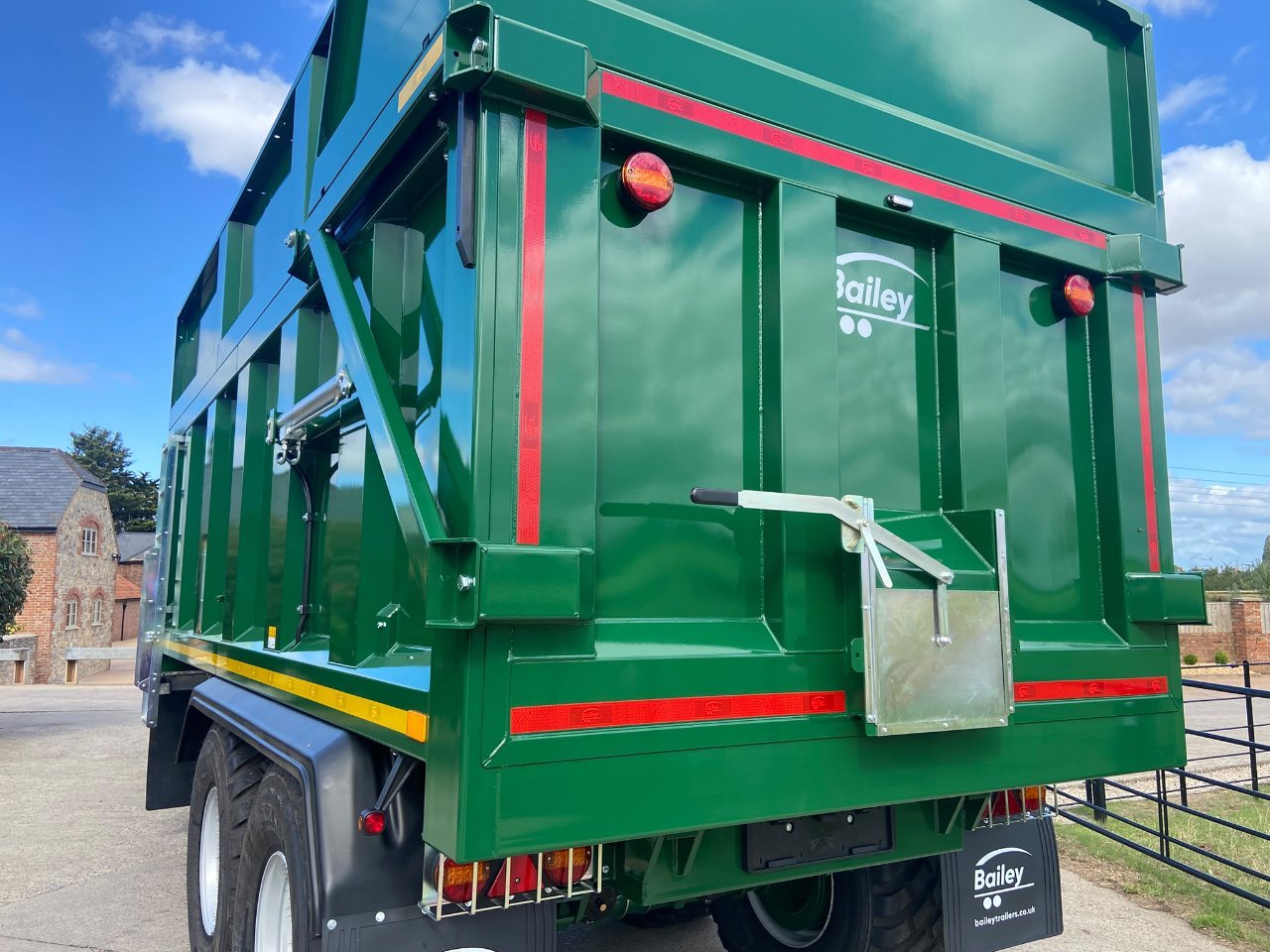 Bailey 14 ton TB silage trailer