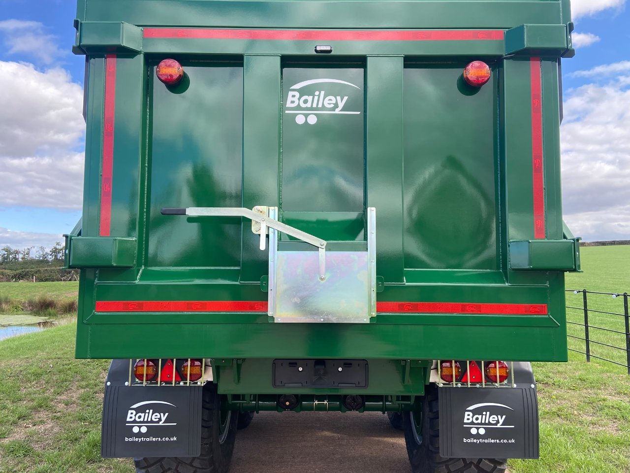 Bailey 14 ton TB silage trailer