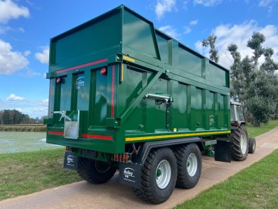 Bailey 14 ton TB silage trailer