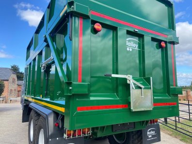Bailey 14 ton TB silage trailer