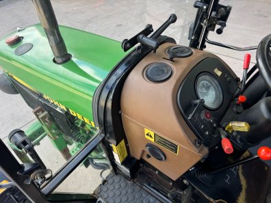 John Deere 1950