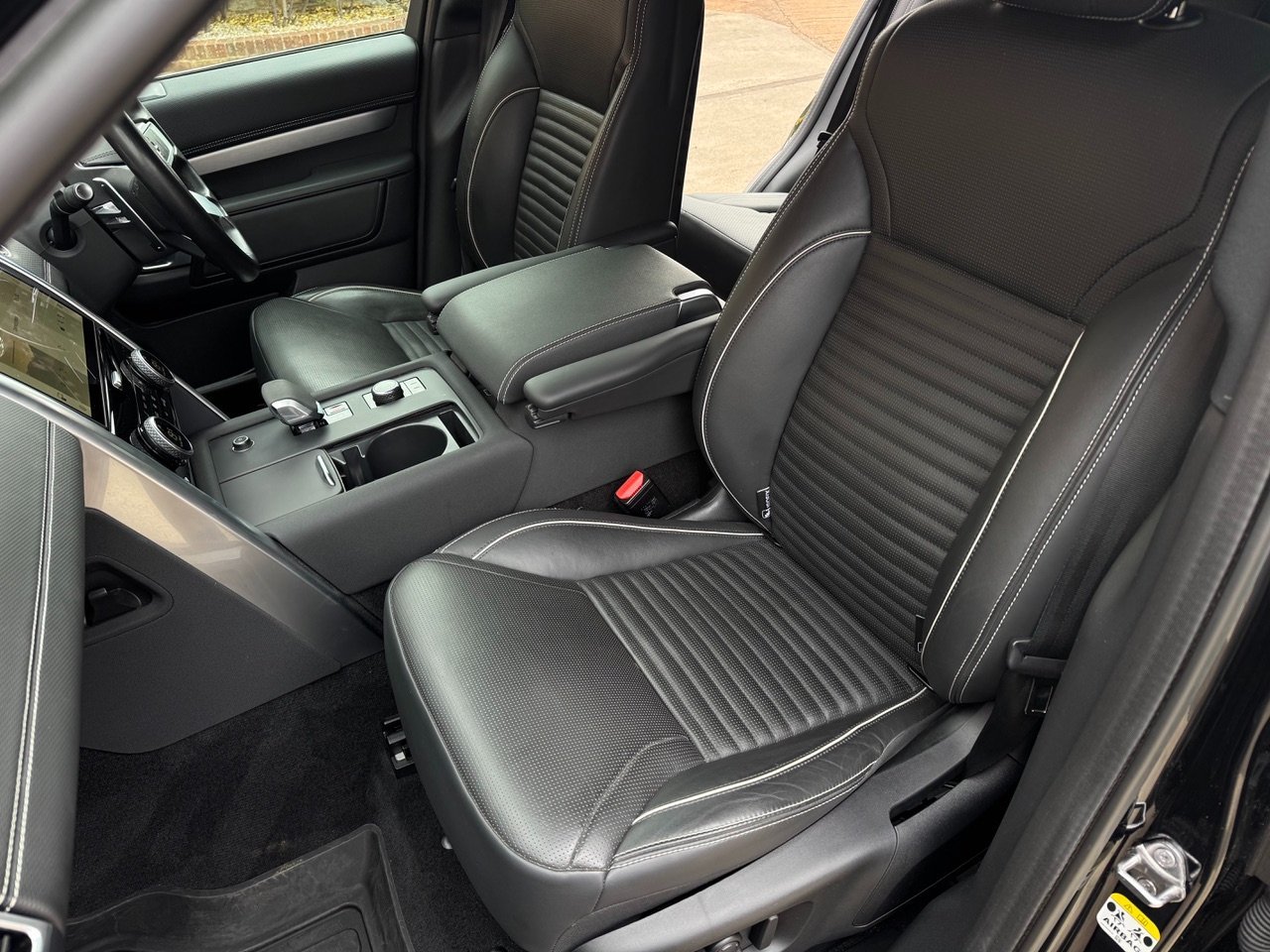 Land Rover Discovery HSE R-Dynamic Commercial D300