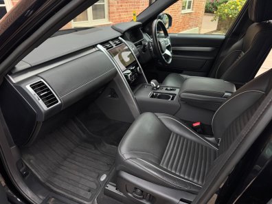 Land Rover Discovery HSE R-Dynamic Commercial D300