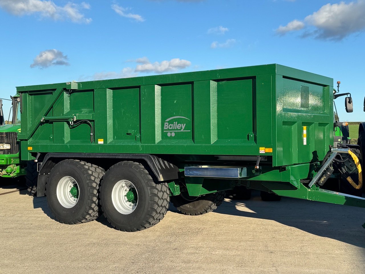 Bailey TB12 12 Ton trailer
