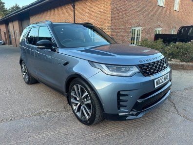 Land Rover Discovery SE R-Dynamic commercial D300