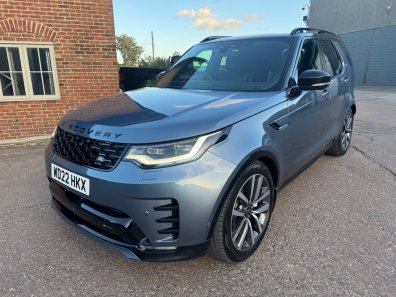 Land Rover Discovery SE R-Dynamic commercial D300