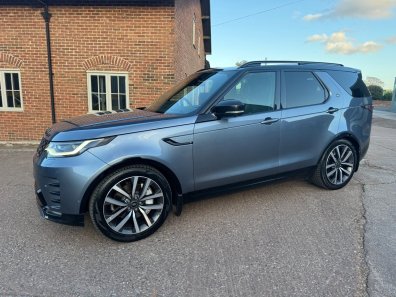 Land Rover Discovery SE R-Dynamic commercial D300
