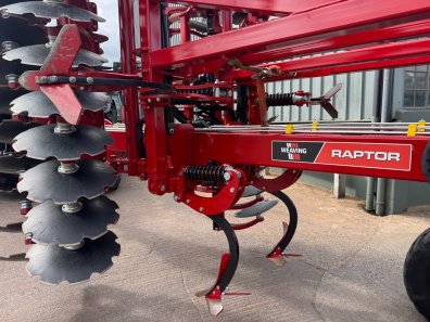 Weaving 5 Metre Raptor