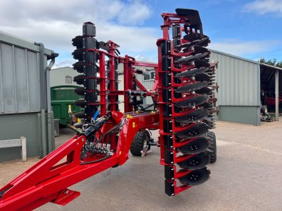 Weaving 5 Metre Raptor
