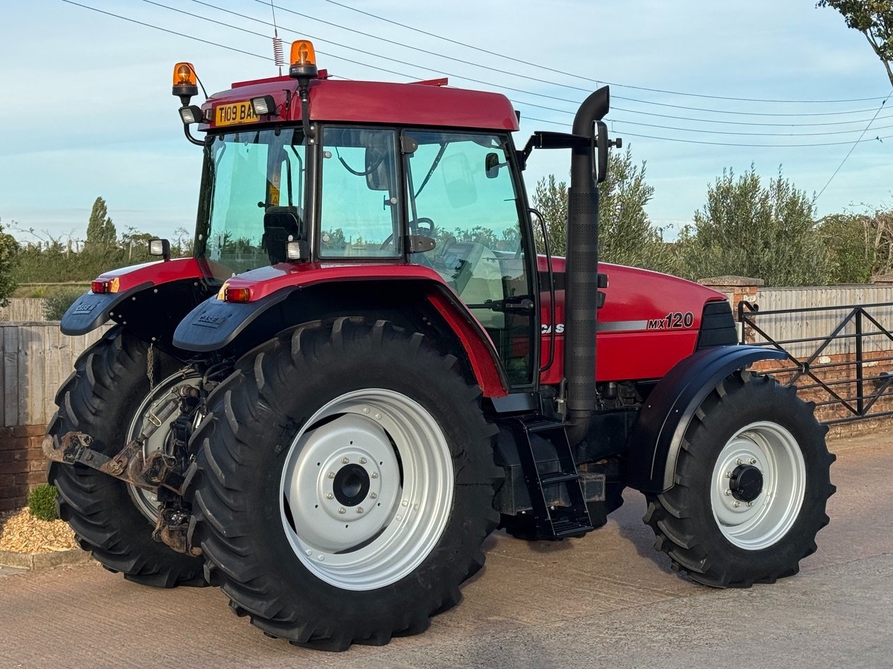 Case MX 120