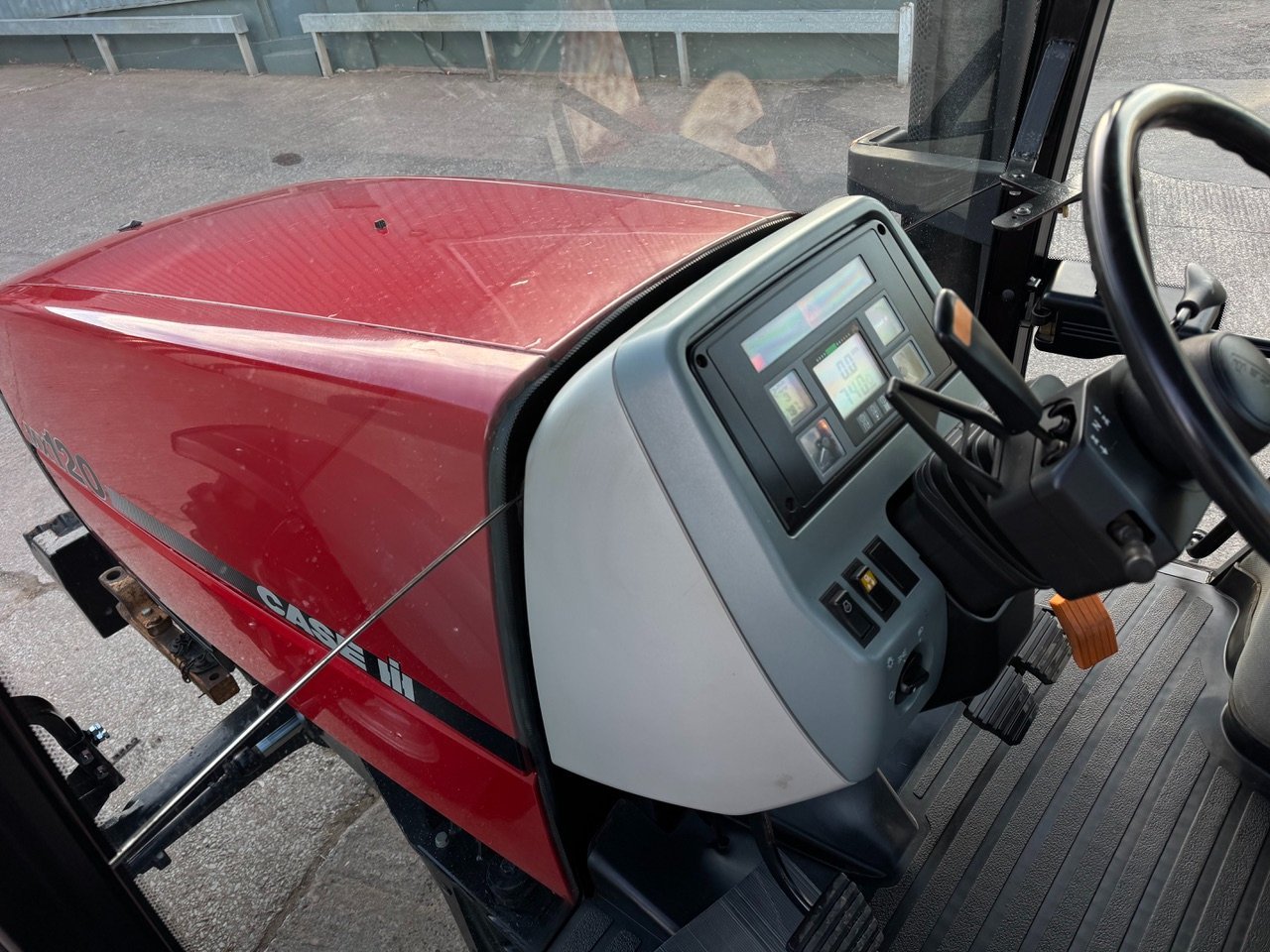 Case MX 120
