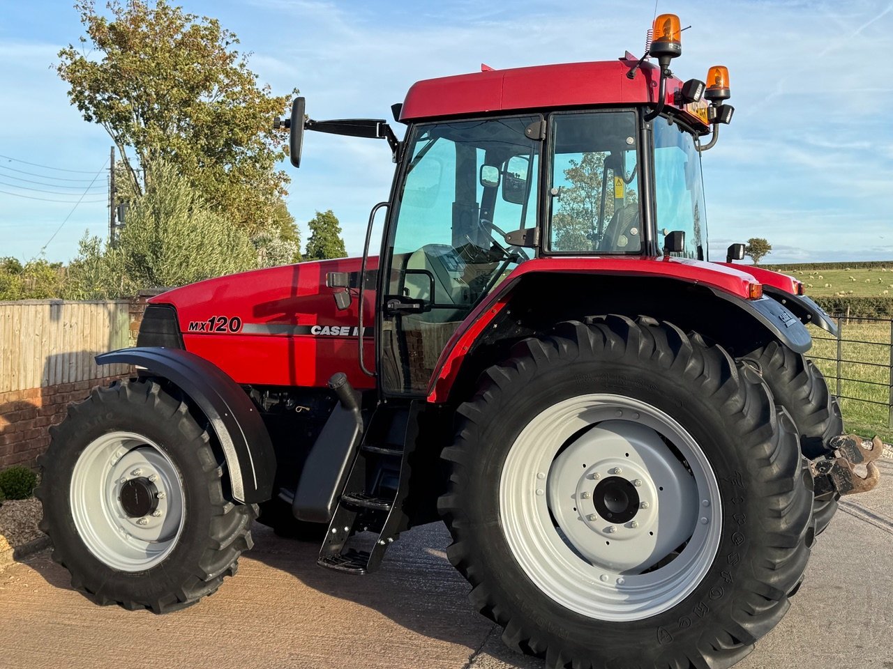 Case MX 120