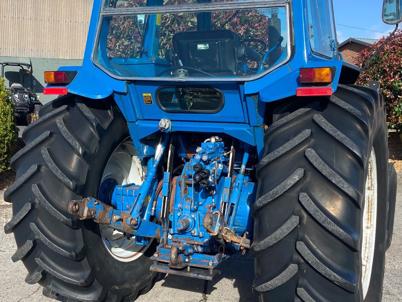 Ford 7610