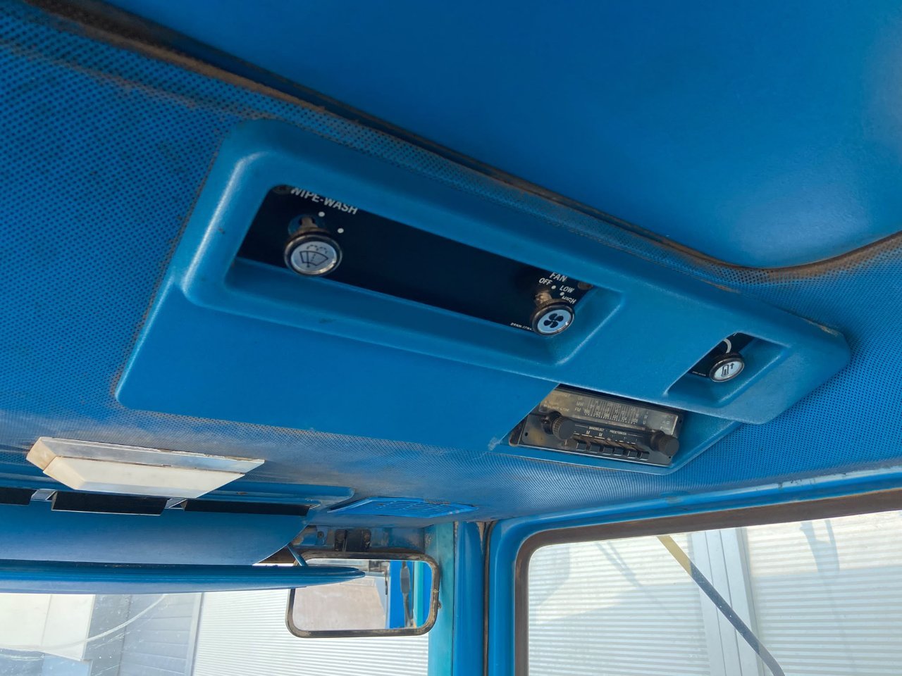 Ford 7610
