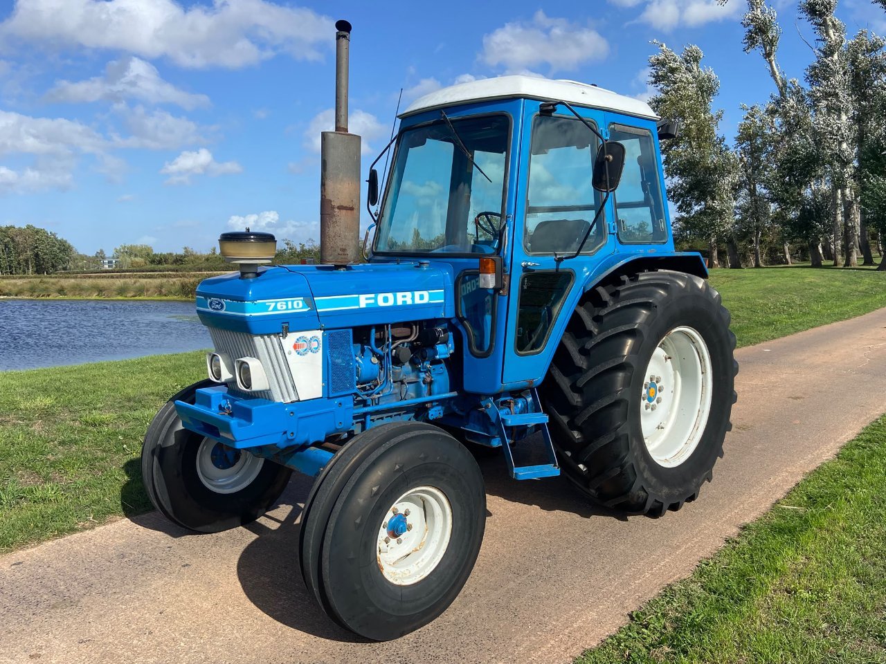 Ford 7610