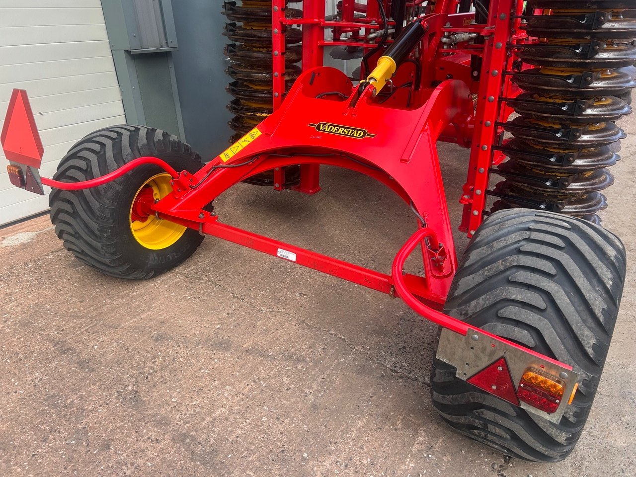 Vaderstad Carrier XL525
