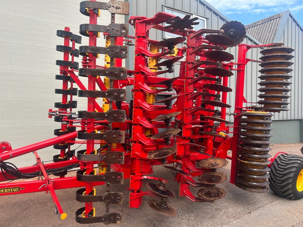 Vaderstad Carrier XL525