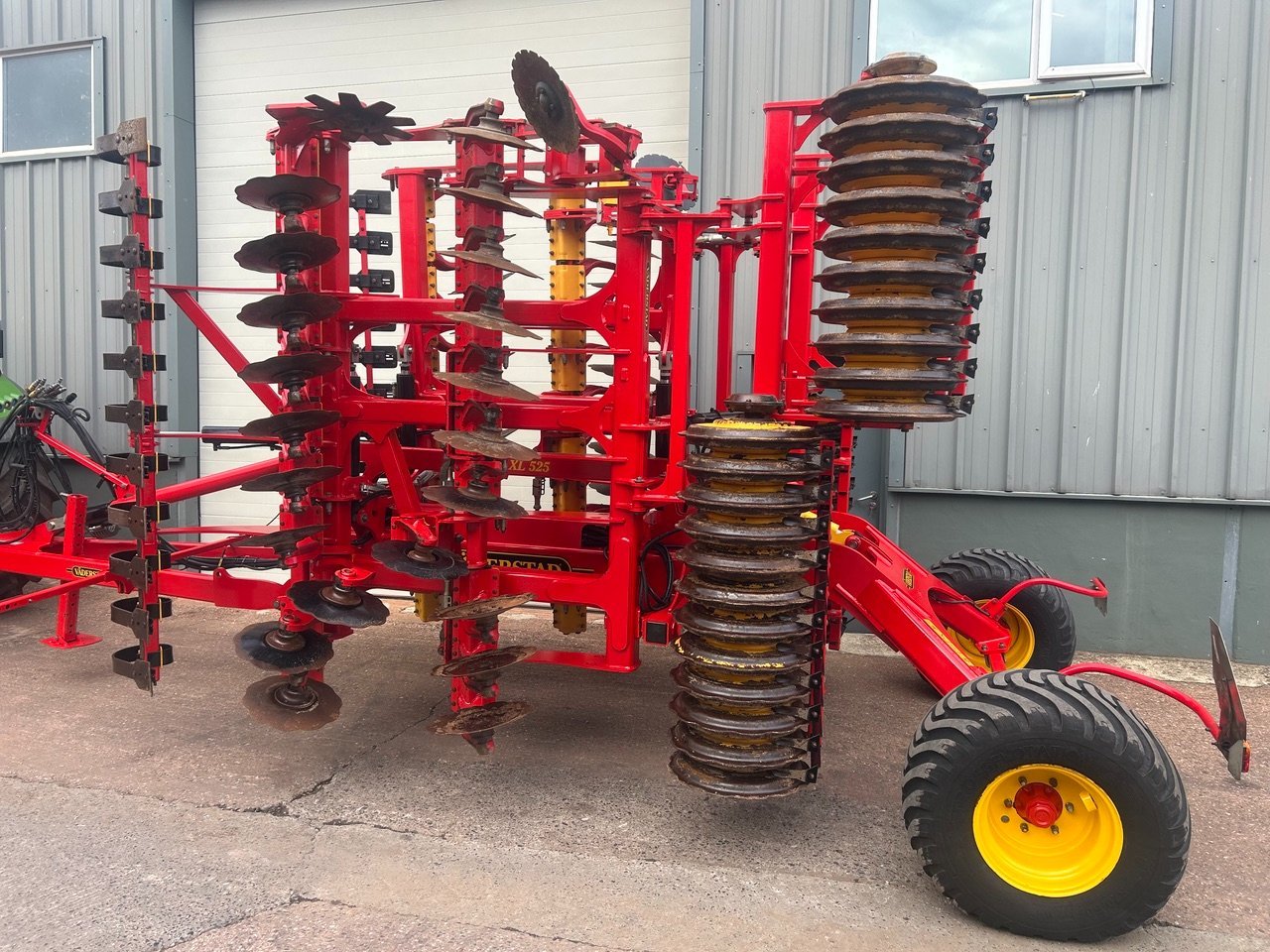 Vaderstad Carrier XL525