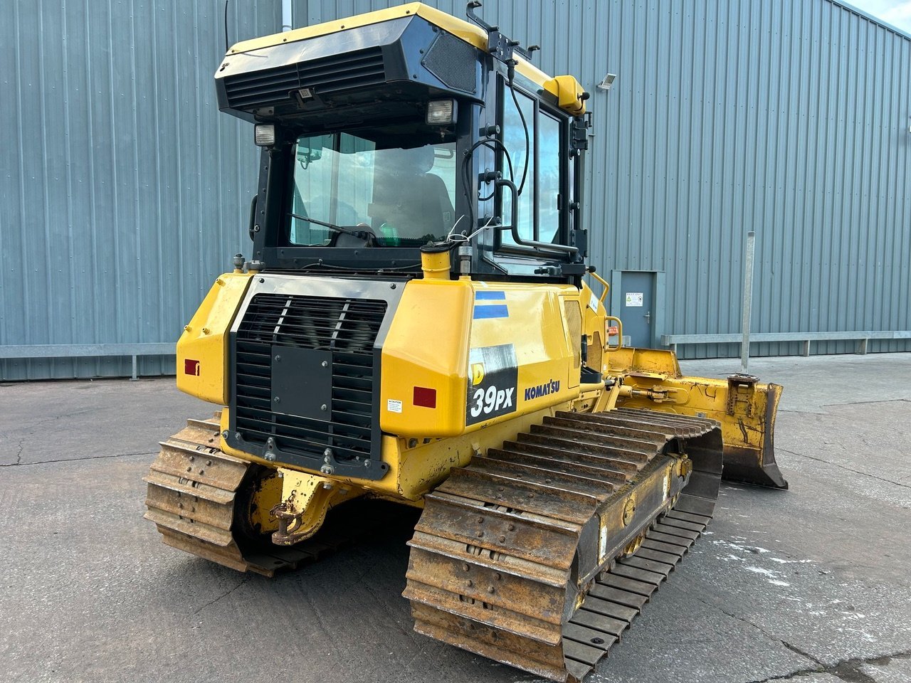 Komatsu D39 PX Bulldozer