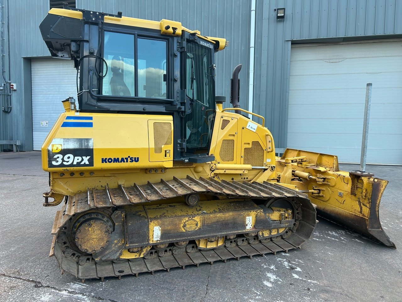 Komatsu D39 PX Bulldozer