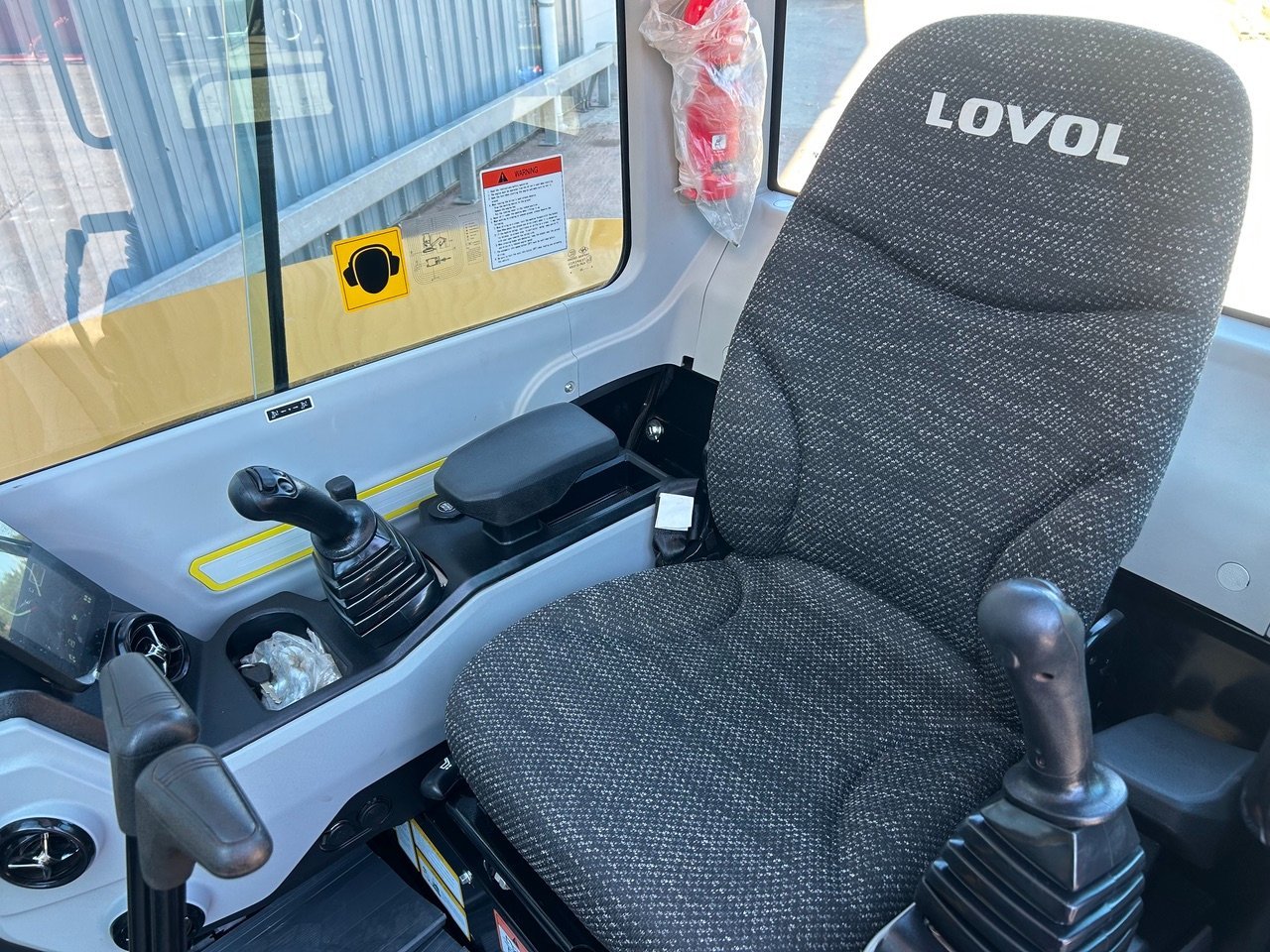 Lovol FR55F-U digger