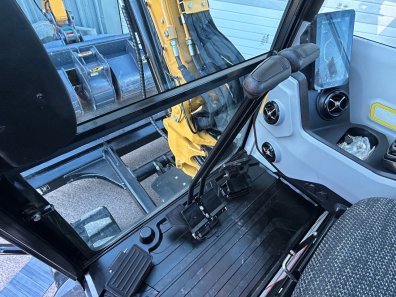 Lovol FR55F-U digger