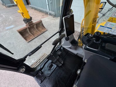 Kobelco SK130 LC