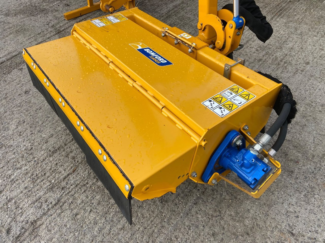 Bomford Robin 3.4 hedge trimmer