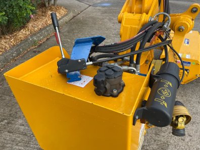 Bomford Robin 3.4 hedge trimmer