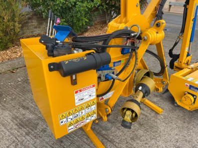 Bomford Robin 3.4 hedge trimmer