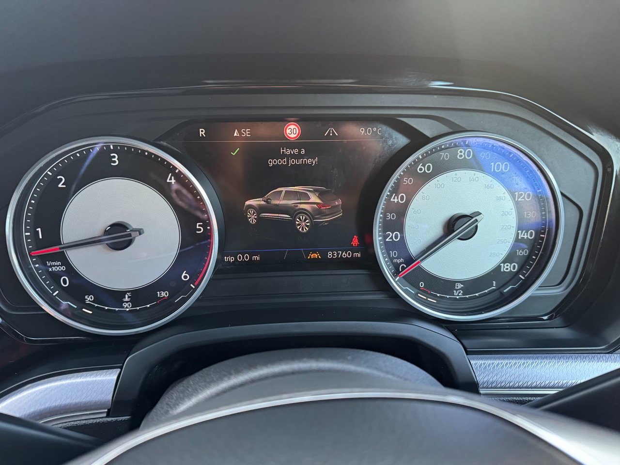 Volkswagen Touareg R Line V6 3.0 LT diesel