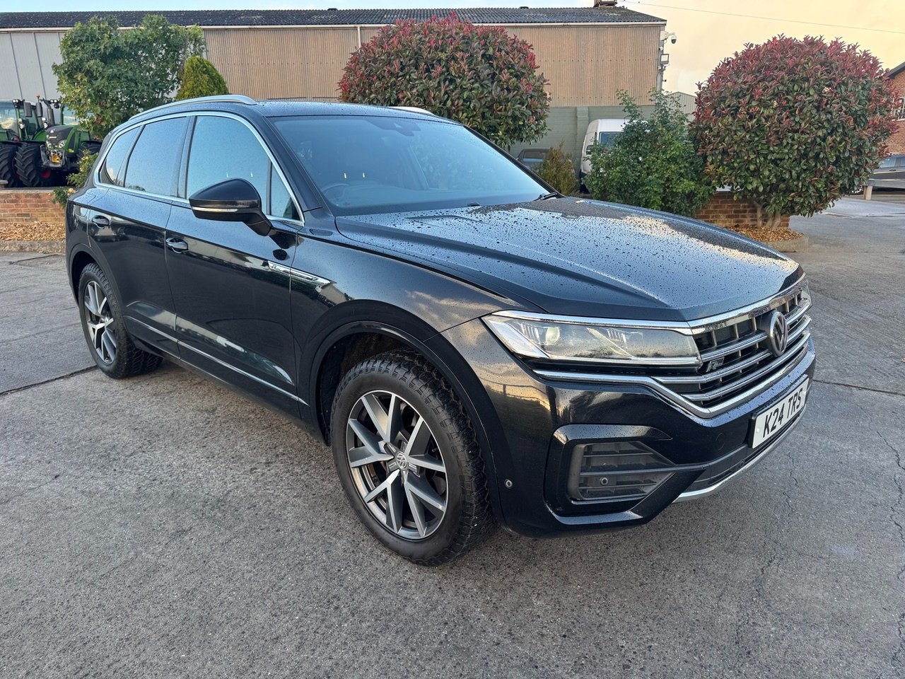 Volkswagen Touareg R Line V6 3.0 LT diesel