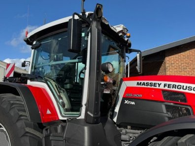 Massey Ferguson 8S.305 Xtra