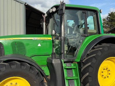 John Deere 6920S
