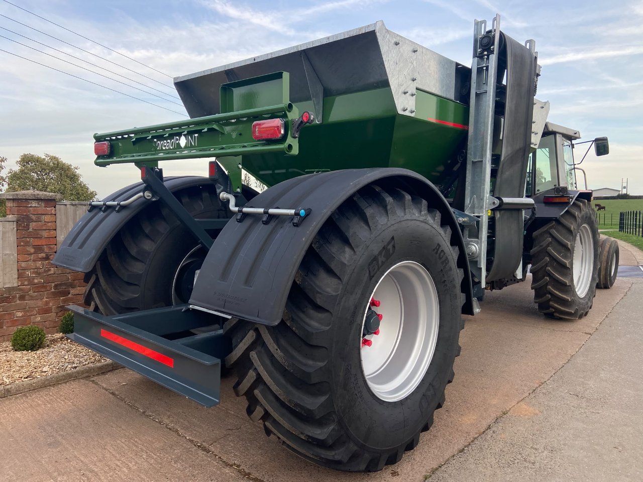 SpreadPoint TF-10 Gravel Cart
