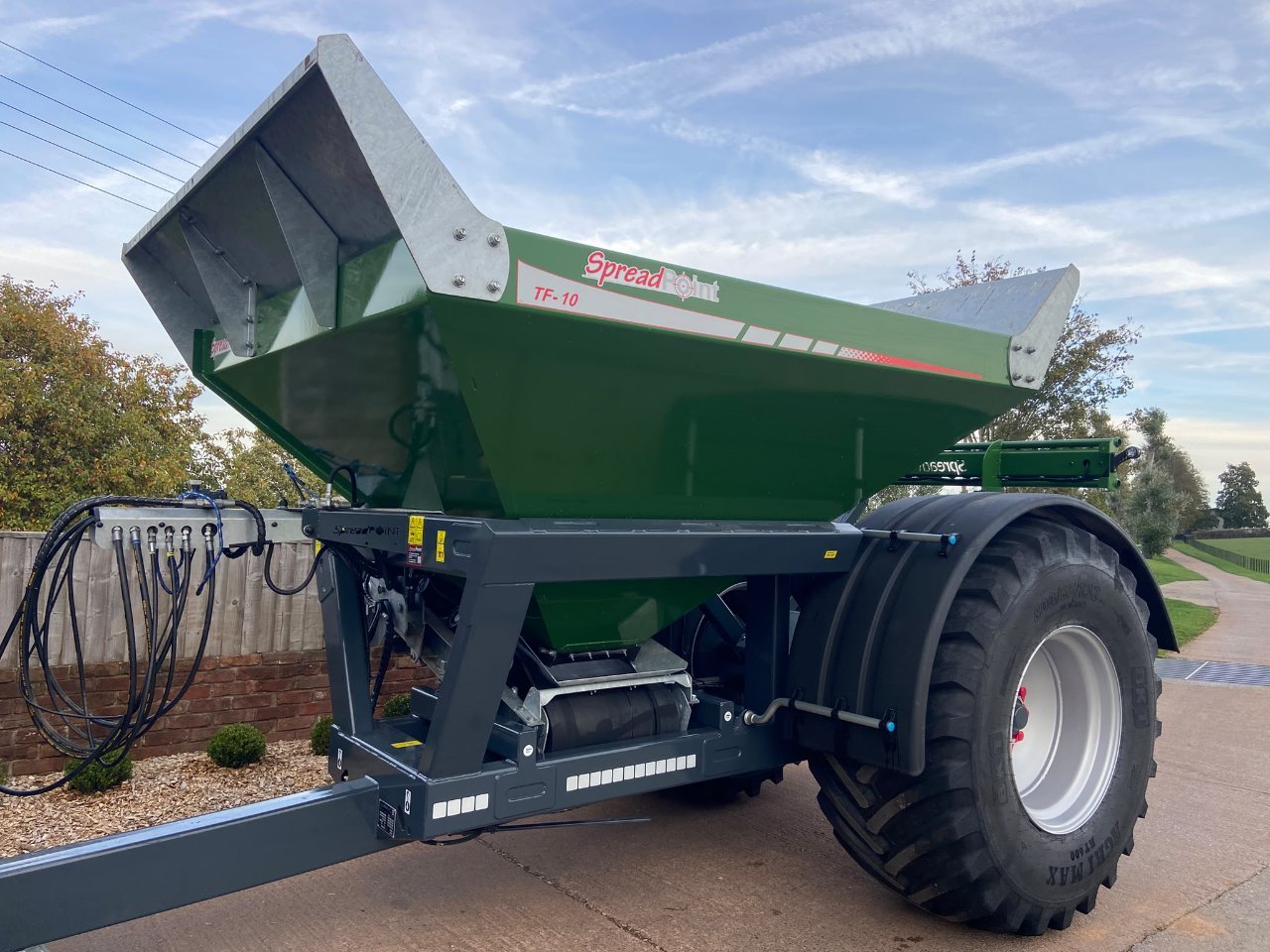 SpreadPoint TF-10 Gravel Cart