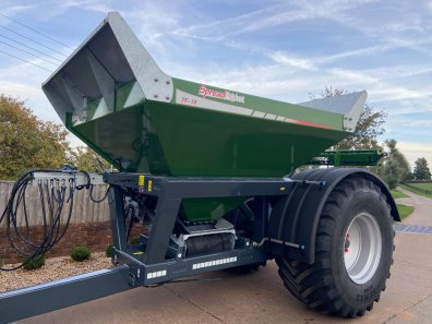 SpreadPoint TF-10 Gravel Cart