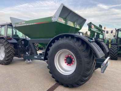 SpreadPoint TF-10 Gravel Cart