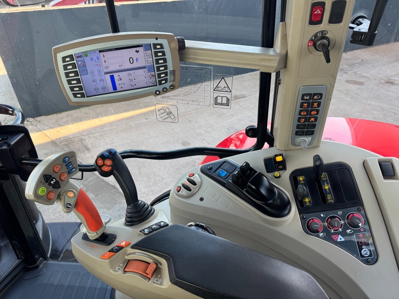 Massey Ferguson 7616 Exclusive