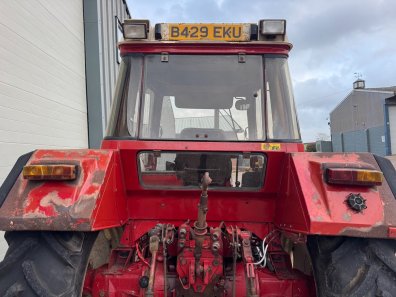 International 956XL