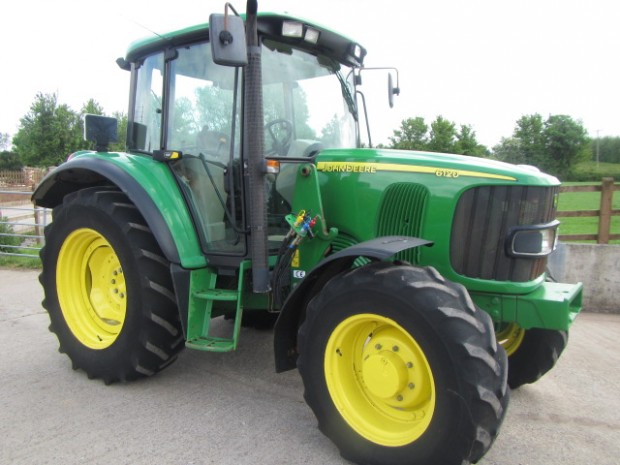 John Deere 6120SE