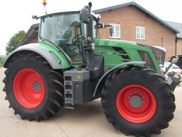 Fendt 828 Profi-Plus