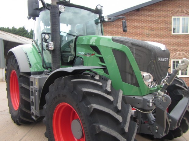 Fendt 828 Profi-Plus