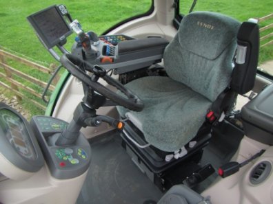 Fendt 828 Profi-Plus